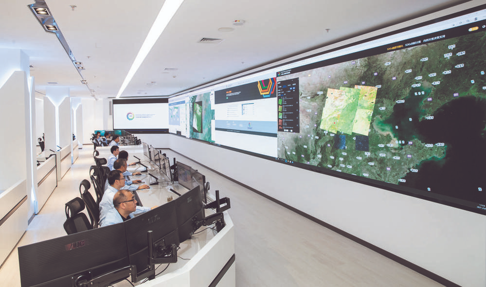新基建、商圈裸眼3D，2022年顯示市場第二增長曲線？
