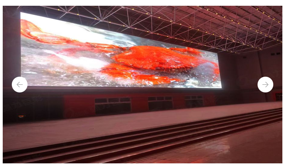 北海新疆XX會展中心    戶外格柵屏    520㎡